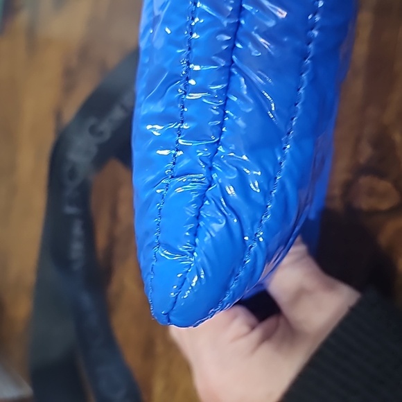 BCBGeneration Quilted Puffer Purse - Picture 9 of 10